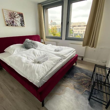 Urbansuites - Modern & Zentral In Der City - Dein Zuhause In Στουτγκάρδη Εξωτερικό φωτογραφία