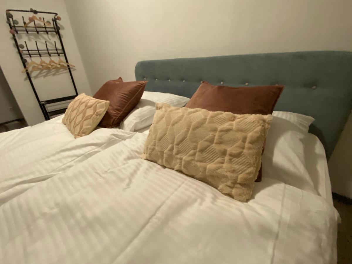 Urbansuites - Modern & Zentral In Der City - Dein Zuhause In Στουτγκάρδη Εξωτερικό φωτογραφία